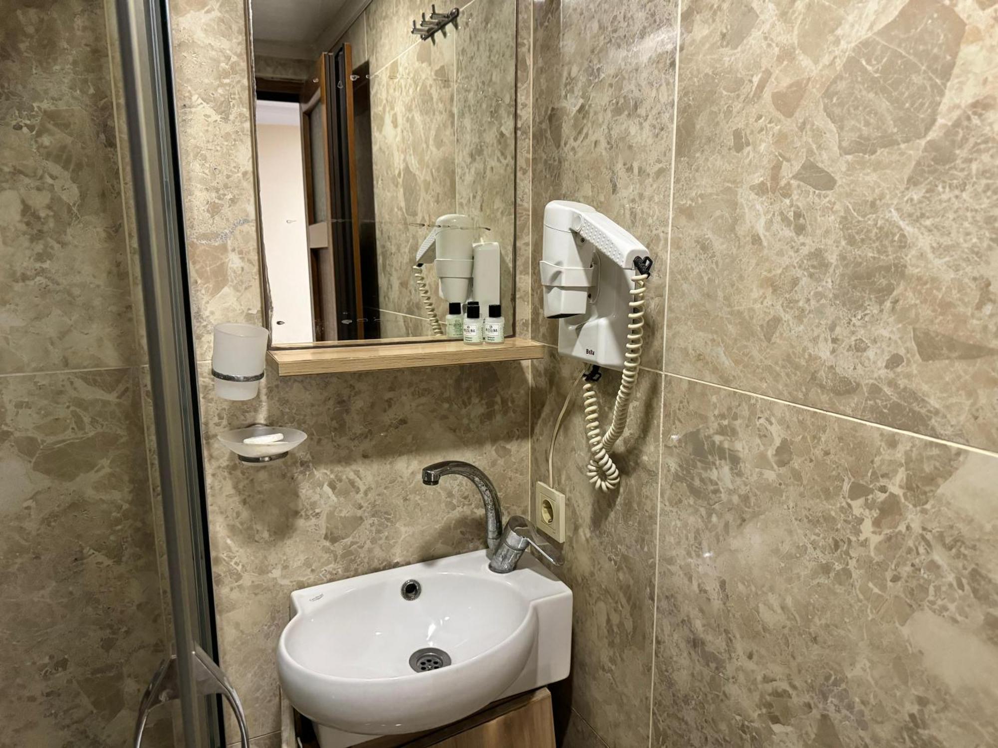 Hotel Visa Provincia di Provincia di Istanbul Esterno foto